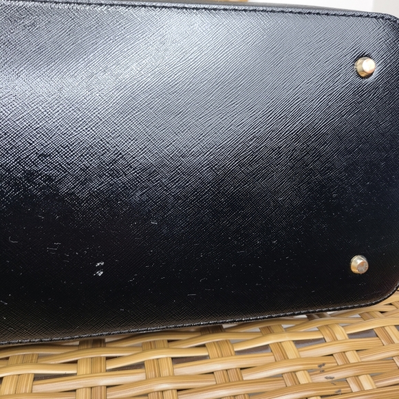 DKNY Bag Satchel Tote Shoulder Strap Handles Shiny Leather Black Gold Hardware - Picture 9 of 16